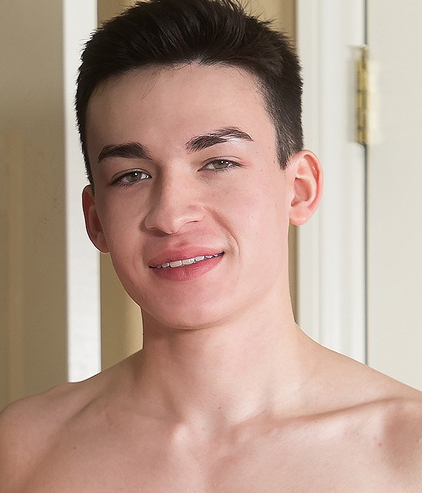 Devin Holt