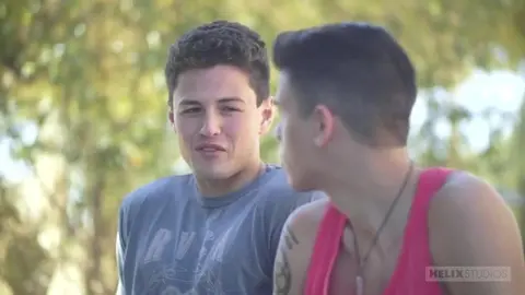 Dur de résister à ces deux American Boys bien chauds