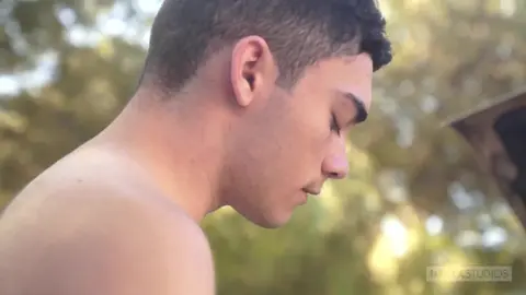 Baise sur le camion : Jacob Hansen & Ashtin Bates