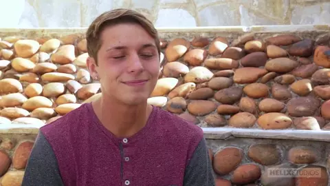 Juste une lichette de sperme dans ton cul