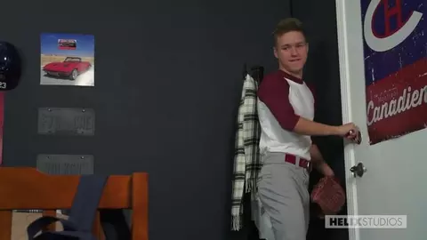 Jour de match : Max Carter baise Noah White