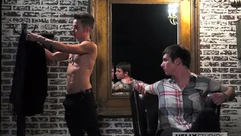 La sex-boutique — HelixStudio