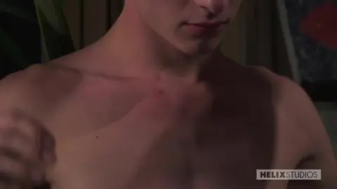 Grosse bite pour cul serré — HelixStudio