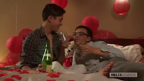 Dépucelage gay pour la Saint-Valentin