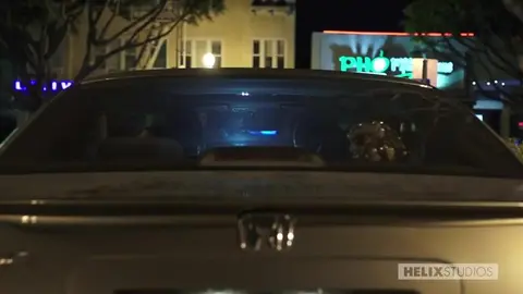 Il remplit le trou de son pote de sperme