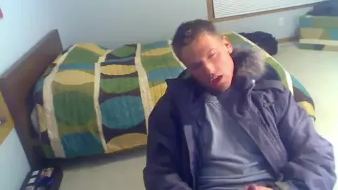 Suédois en branle sur sa cam