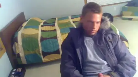 Suédois en branle sur sa cam