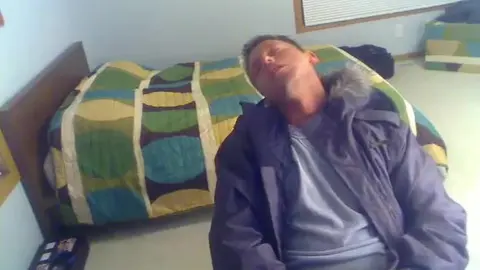 Suédois en branle sur sa cam