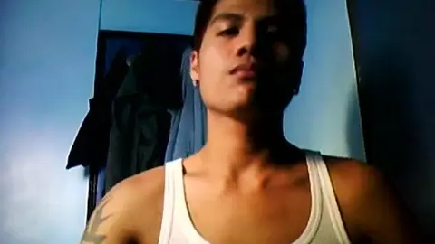 Jeune Thaïlandais se masturbe en cam