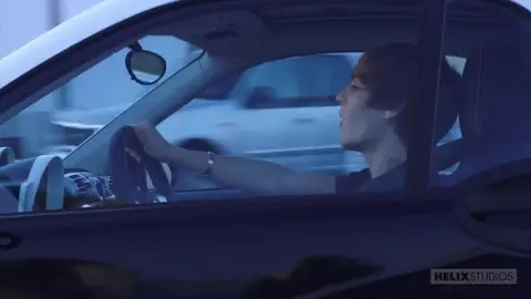 Une pipe en conduisant