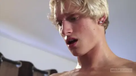 La première fois de Max