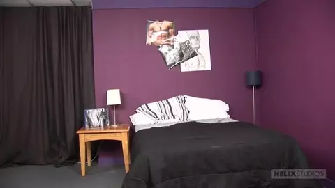 Première sodomie reçue pour un pur actif