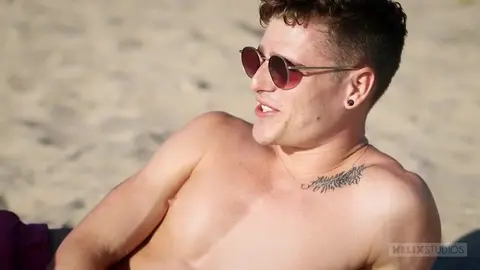 Sodo en levrette après la plage