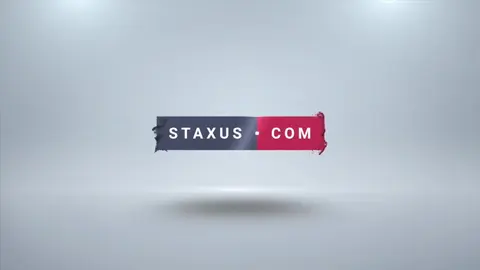 Après lui avoir léché le trou, il baise son copain en levrette