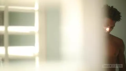 Damien Ellis, athlète black bien membré