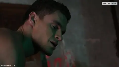 Jeune mec mignon affamé de baise — Richie Hajek & Shane Barret