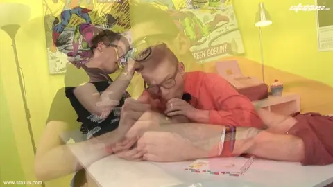 Le geek se prend une faciale