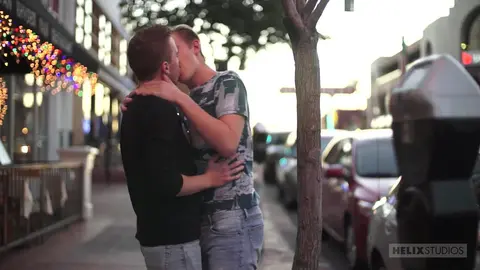 Cul serré dispo pour une bonne queue