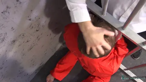 Le bar derrière les barreaux — Johannes Lars & Letterio Amadeo