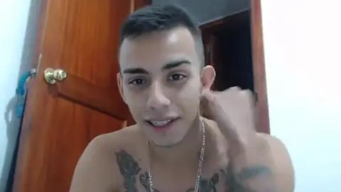 Jeune lascar en show sur Chaturbate