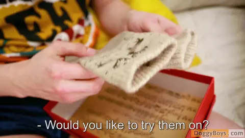 Jeune pompeur a une surprise pour son anniversaire – Adam Holub & Leo Alfano