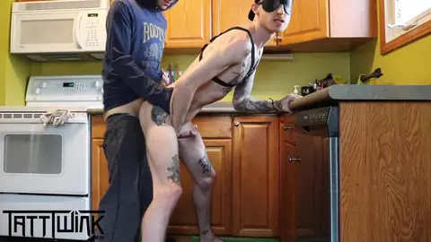 SpyCams : Ouvrier me dose le cul