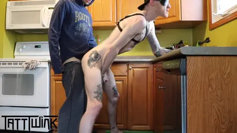 SpyCams : Ouvrier me dose le cul