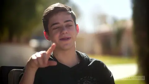 Cochon et puceau – Joey Mills & Cameron Parks