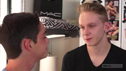 La première fois de Nathan Reed – Grayson Lange & Nathan Reed