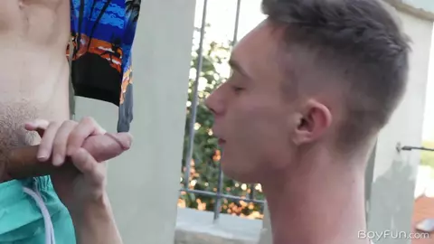 La petite salope de Prague – Jared Shaw & Max London