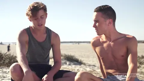 Wes Campbell se lance dans le porno – Chandler Mason & Wes Campbell