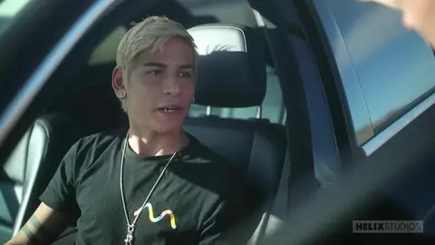 Un tour sur ma bite – Aiden Garcia & Blake Dyson