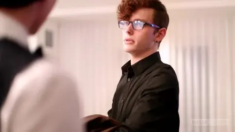 Plan cul à l’hôtel – Spencer Locke & Reece Jackson