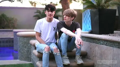 Boyfriends bareback – Sebastian Cruz & Adam Reid