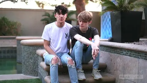 Boyfriends bareback – Sebastian Cruz & Adam Reid