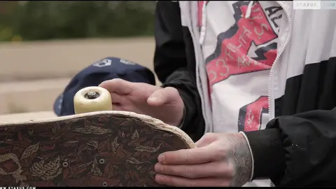 Skaters & Punks — Scène 2