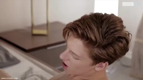 Glisse en moi - Scene 1