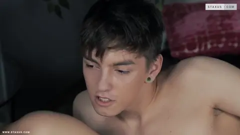 Jeune et chaud Scene 4 - Beno Eker, Luce Fair