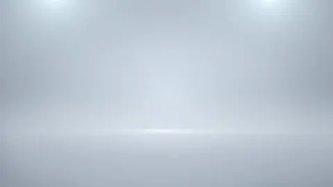 Un acteur débutant reçoit un super accueil d’un jeune hardeur