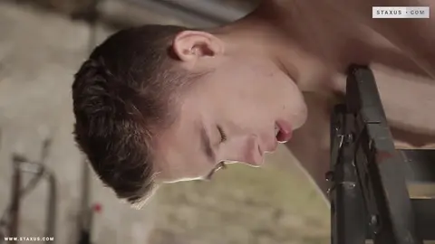 Flip fuck à la ferme