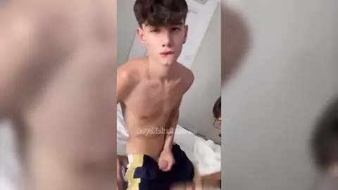 Danny Delano x Elias Twink — pipes mutuelles