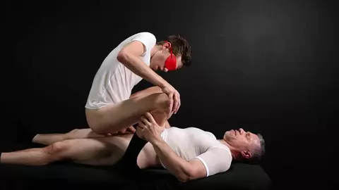 Tristan Jaxx, Chase Puck – En missionnaire, le pup prouve qu'il sait encaisser