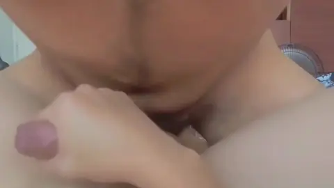 Baise bareback en POV – Un minet latino se fait défoncer à cru de ton point de vue