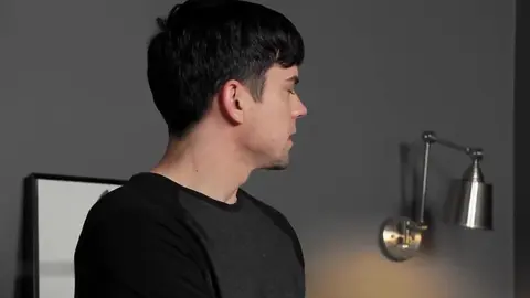 Dakota Payne & Elliot Finn – Partager un minet pour ton anniversaire