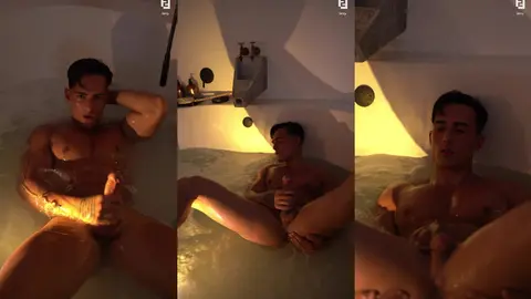 Levy Van Wilgen – Branlette solo dans la baignoire