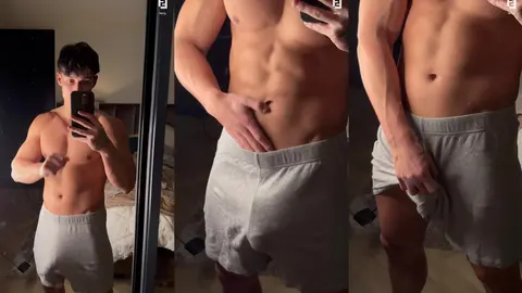 Levy Van Wilgen – Selfie dans le Miroir en Short Gris