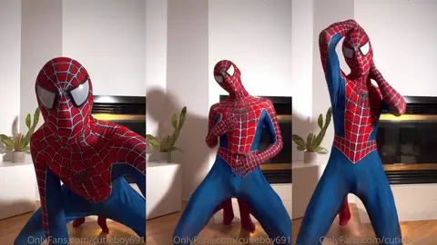 J'enfile mon costume de Spiderman et je te fais languir