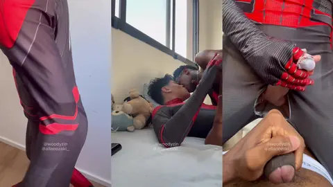 Mon coloc se branle en déguisement Spiderman et se fait sucer