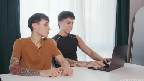 Angel Elias & Dante Snoww – Le chatbot veut qu'on se branle tous les deux
