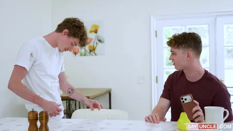 Beau Mance et Drew Skylar – Tu avais dit que tu m'apprendrais à me battre